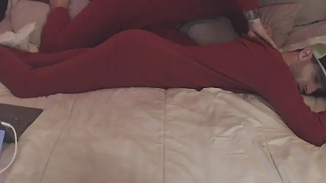 weknowourworth6999 online show from October 2, 3:32 am