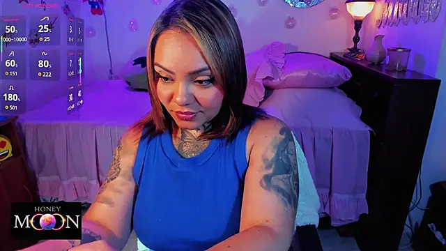 honey mooon online show from November 25, 8:53 pm