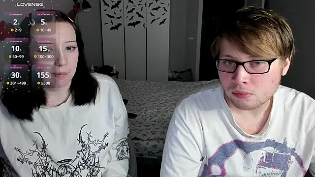 JayMollyy online show from March 27, 6:09 pm