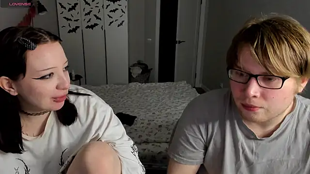 JayMollyy online show from April 20, 4:41 pm