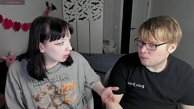 JayMollyy online show from February 16, 4:16 pm