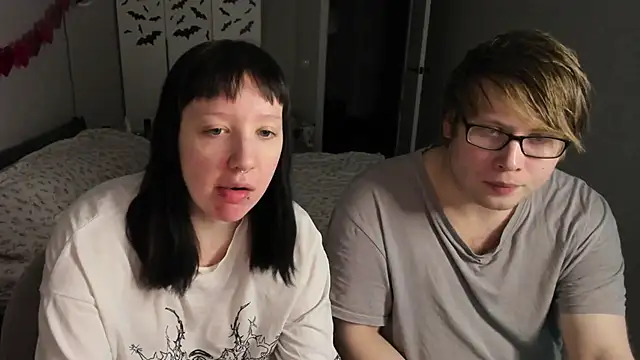 JayMollyy online show from May 1, 8:14 pm