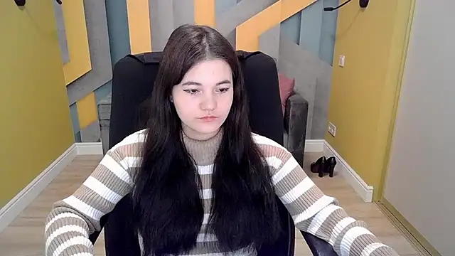 Snapshot of ElinaMils chatting on March 6, 3:24 pm ElinaMils online show from March 6, 3:24 pm