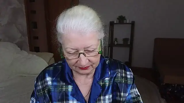 Maya Mayflower online show from March 20, 8:42 am