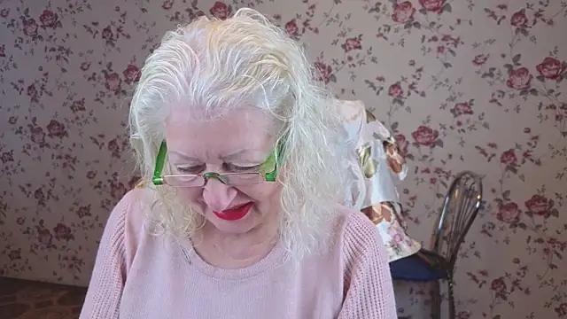 Maya Mayflower online show from October 20, 4:14 am