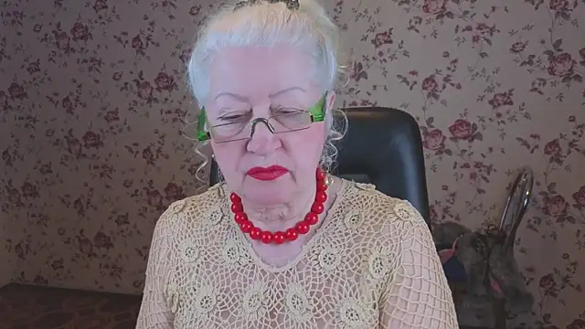 Maya Mayflower online show from March 1, 2:55 am