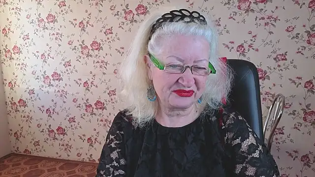 Maya Mayflower online show from October 2, 3:54 am