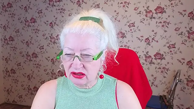 Maya Mayflower online show from November 28, 4:01 am