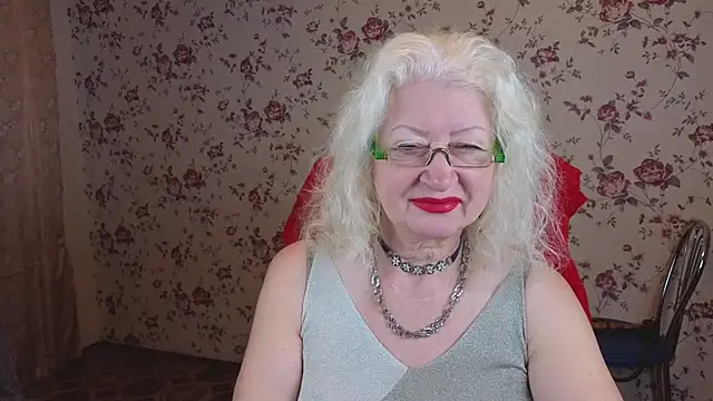 Maya Mayflower online show from November 6, 4:16 am