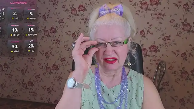 Maya Mayflower online show from February 3, 2:53 am