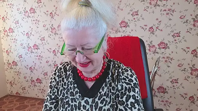 Maya Mayflower online show from October 24, 4:44 am