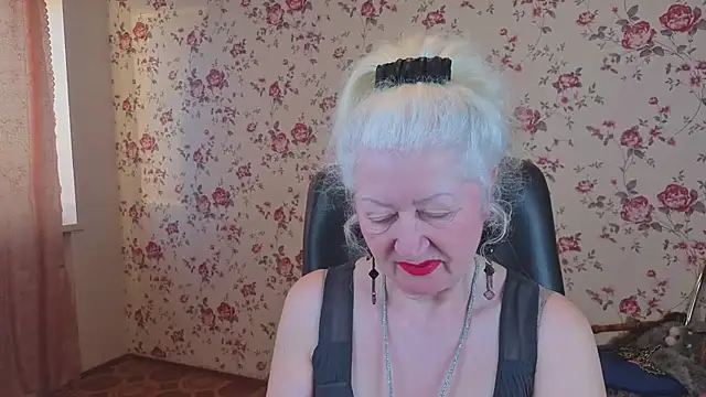 Maya Mayflower online show from March 23, 3:17 am