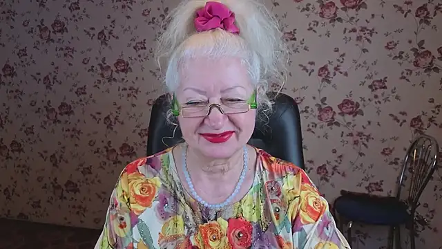 Maya Mayflower online show from December 20, 4:48 am