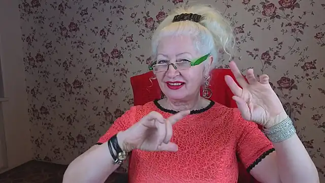 Maya Mayflower online show from December 5, 4:11 am