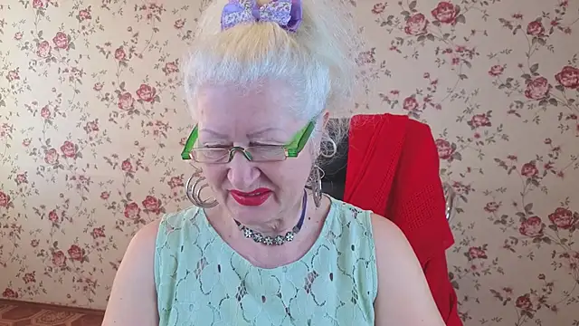 Maya Mayflower online show from October 23, 4:22 am