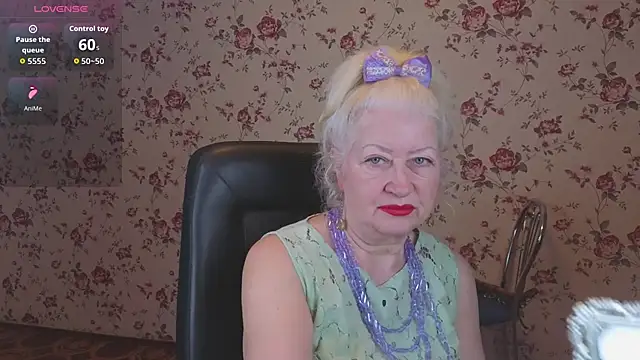 Maya Mayflower online show from February 3, 2:43 am