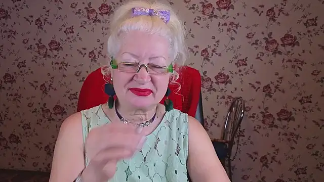 Maya Mayflower online show from November 13, 4:16 am