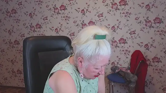 Maya Mayflower online show from February 21, 3:08 am