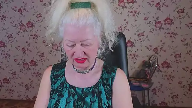 Maya Mayflower online show from April 14, 3:22 am