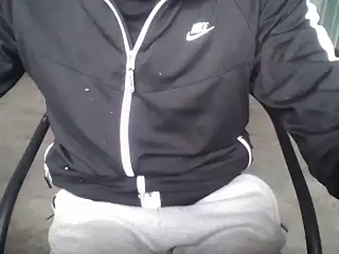 Snapshot of dxmiian chatting on March 2, 12:25 pm dxmiian online show from March 2, 12:25 pm