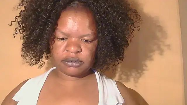 Snapshot of ebony_rose11 chatting on September 10, 1:26 am ebony rose11 online show from September 10, 1:26 am