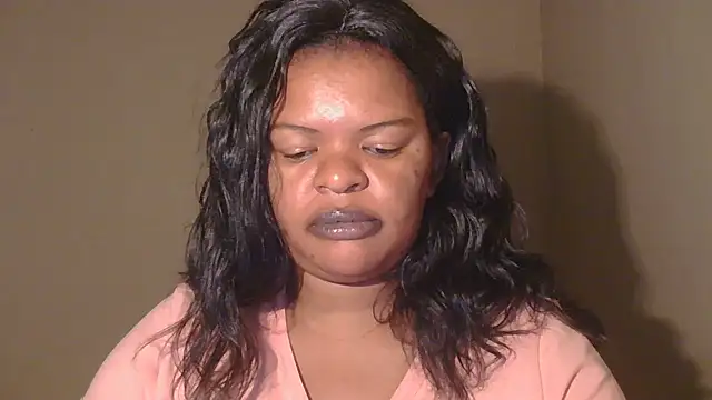 Snapshot of ebony_rose11 chatting on March 3, 5:52 pm ebony rose11 online show from March 3, 5:52 pm