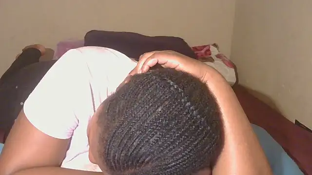 Snapshot of ebony_rose11 chatting on February 26, 8:36 pm ebony rose11 online show from February 26, 8:36 pm