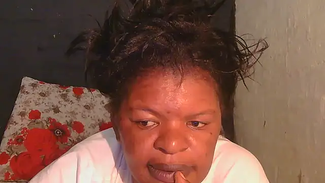 ebony rose11 online show from November 7, 5:39 pm