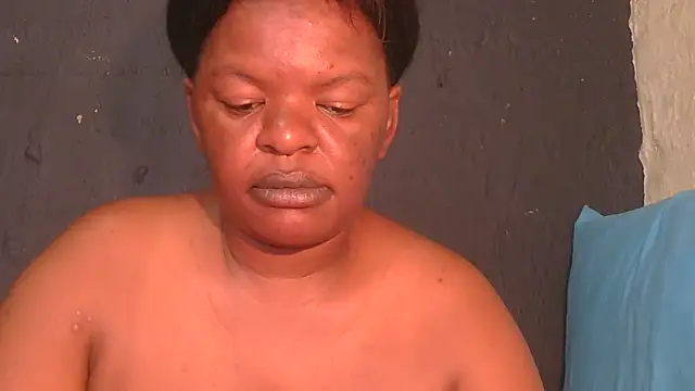 ebony rose11 online show from April 15, 11:59 am