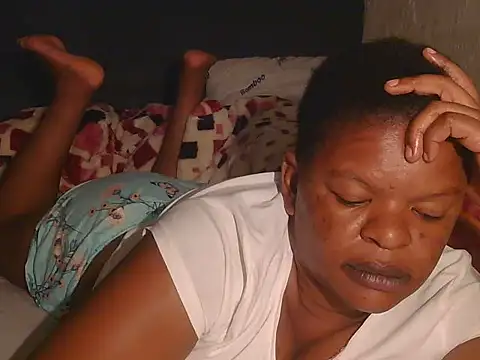 ebony rose11 online show from November 29, 6:30 pm