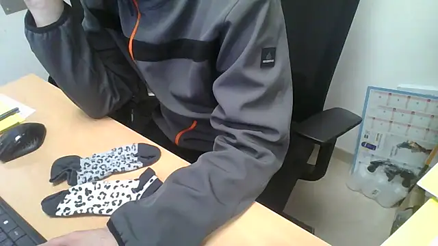 GM51-1988 online show from February 11, 5:02 pm