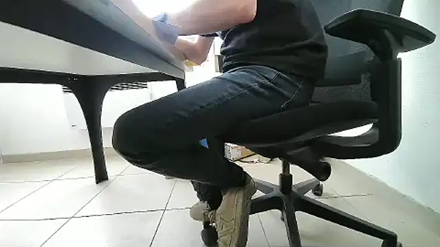 GM51-1988 online show from September 19, 2:32 pm