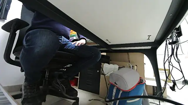 GM51-1988 online show from December 17, 5:07 pm