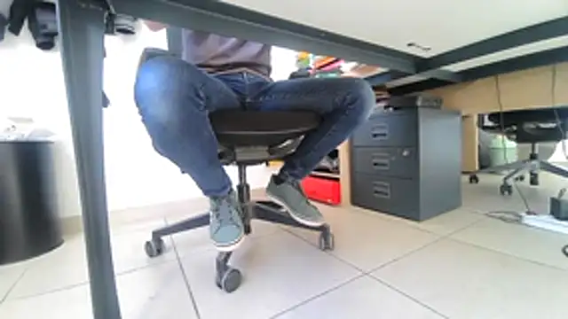 GM51-1988 online show from April 8, 3:24 pm