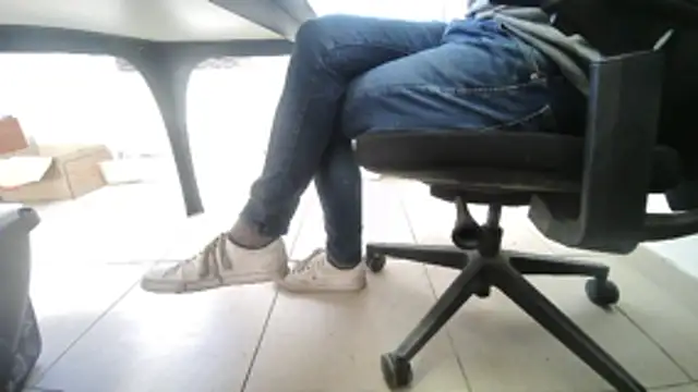 GM51-1988 online show from November 17, 2:43 pm