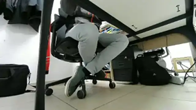 GM51-1988 online show from February 17, 6:38 pm