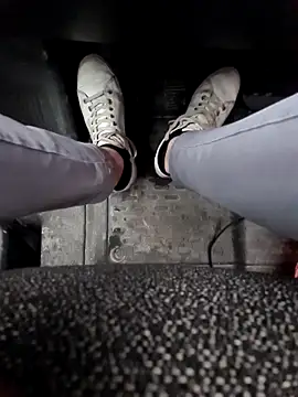 GM51-1988 online show from September 24, 4:24 pm