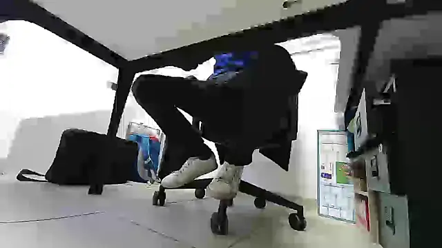 GM51-1988 online show from October 11, 6:25 am