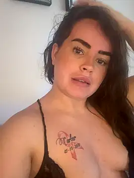 Snapshot of Sophie_23XX chatting on December 20, 11:46 am Sophie 23XX online show from December 20, 11:46 am