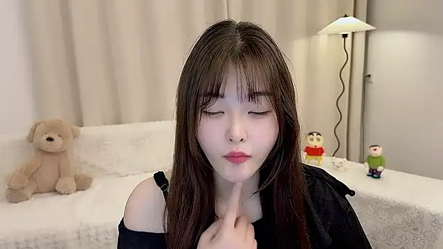 Snapshot of Cartier-176 chatting on March 17, 2:12 pm Cartier-176 online show from March 17, 2:12 pm