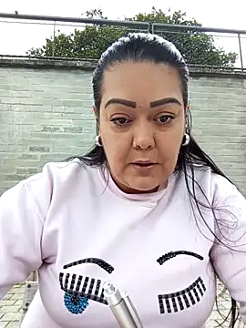 violeta delavega1 online show from November 15, 7:18 pm