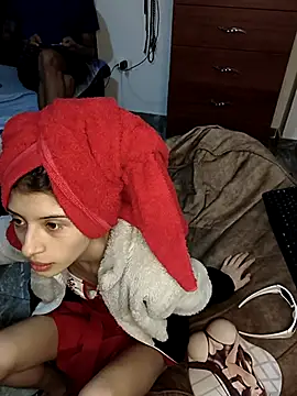 KratosAfroditacs online show from April 15, 10:43 pm