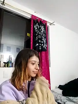 KratosAfroditacs online show from February 14, 1:17 am