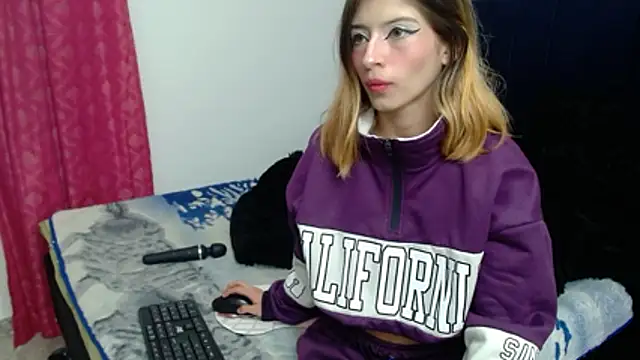 KratosAfroditacs online show from December 16, 9:30 pm