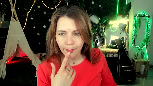 NicoleHitman online show from March 28, 1:12 pm