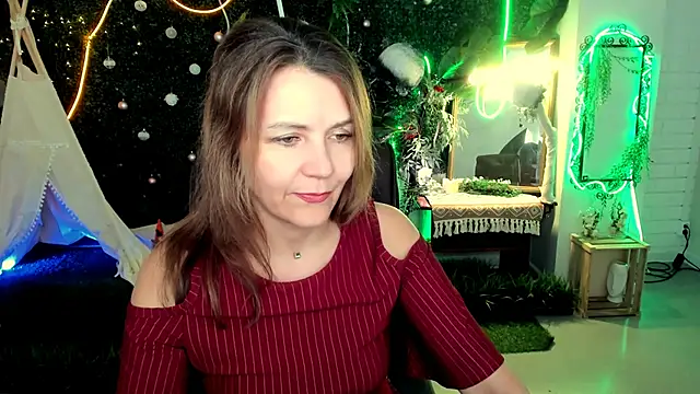 NicoleHitman online show from March 26, 1:09 pm