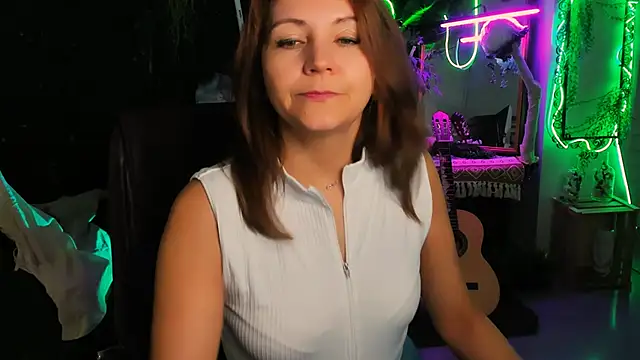 NicoleHitman online show from November 26, 9:31 am