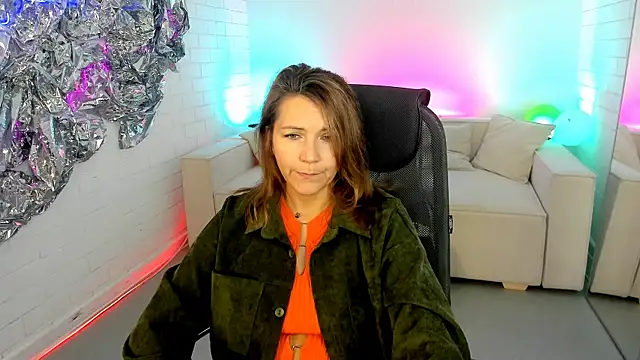 Snapshot of NicoleHitman chatting on September 12, 5:18 am NicoleHitman online show from September 12, 5:18 am