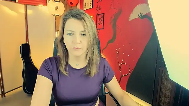 NicoleHitman online show from November 2, 9:14 am