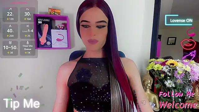 IvanaColizon BigCock online show from December 2, 7:37 pm